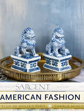 blue and white foo dogs, vintage brass tray, house of modern vintage, vintage home decor
