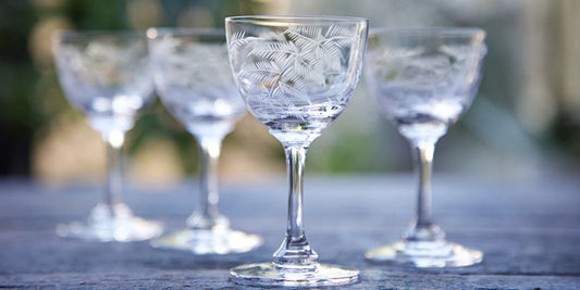 the vintage list etched fern crystal wineglasses 