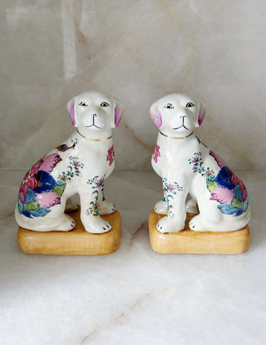 Porcelain Staffordshire-Inspired Dog Pair with Tobacco Leaf Motif