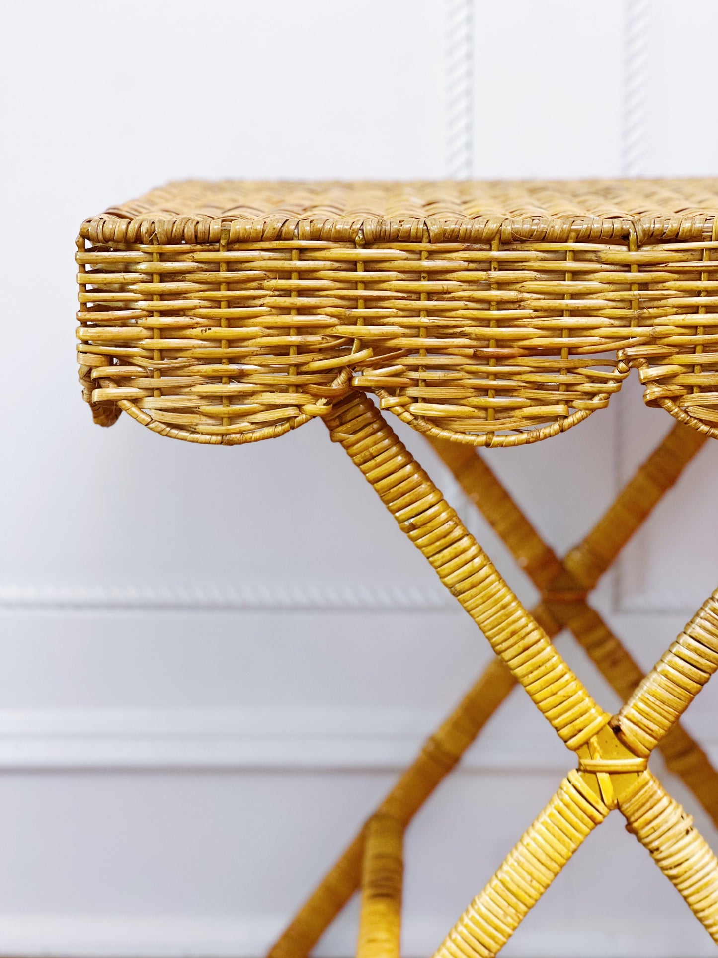 Wicker Butler Tray Table / Bar Cart