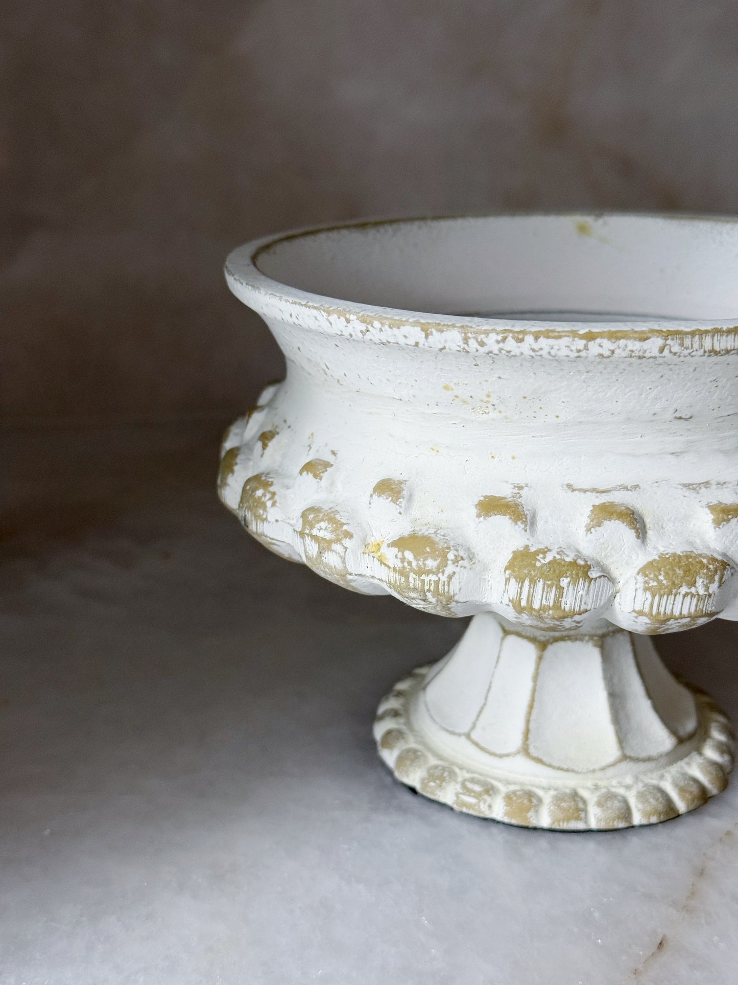 Small Garden Style Urn