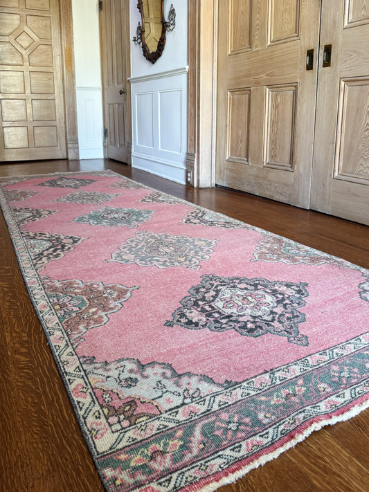 Vintage Turkish Oushak Runner Rug | Pink Medallion | 3.9' x 11.10'