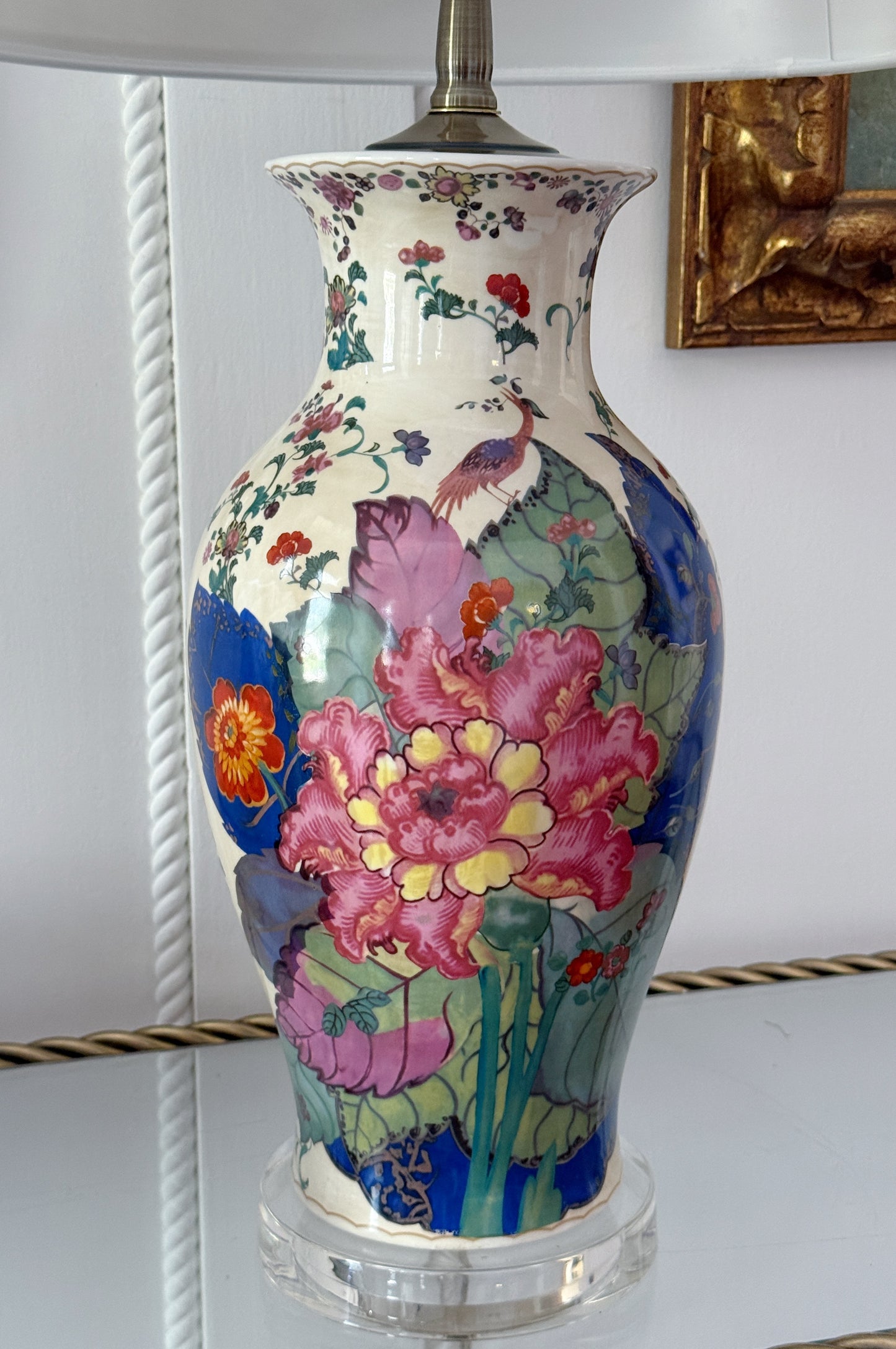 Classic Tobacco Leaf Porcelain Table Lamp 