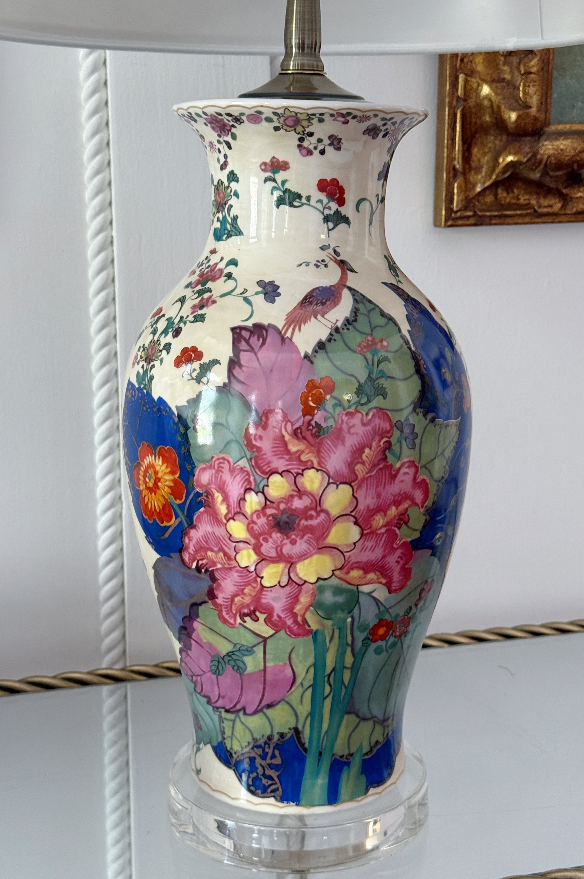 Classic Tobacco Leaf Porcelain Table Lamp 
