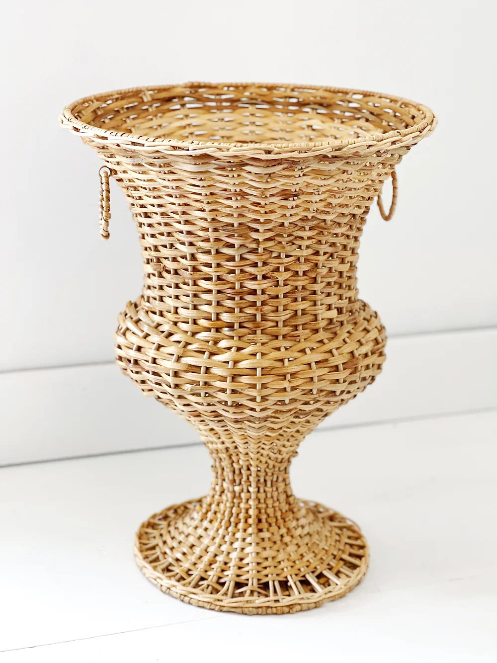 wicker urn