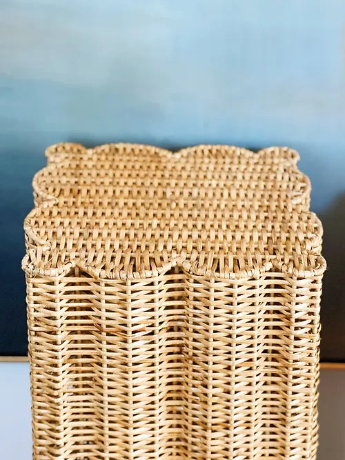 scalloped wicker pedestal 