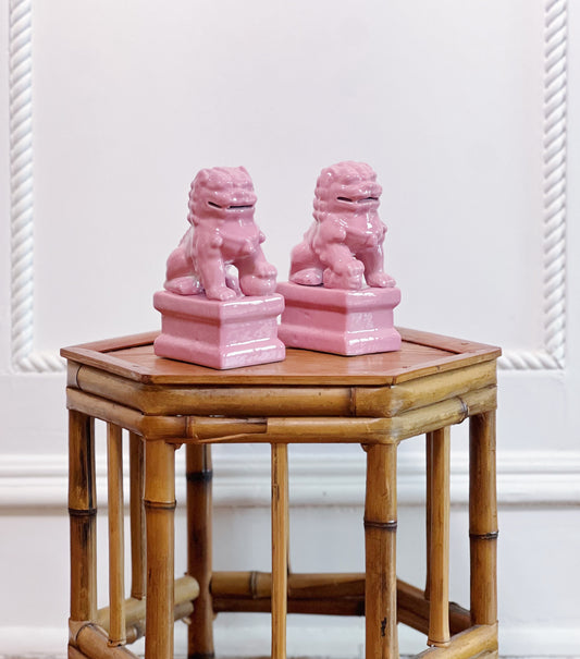 Pink foo dogs 