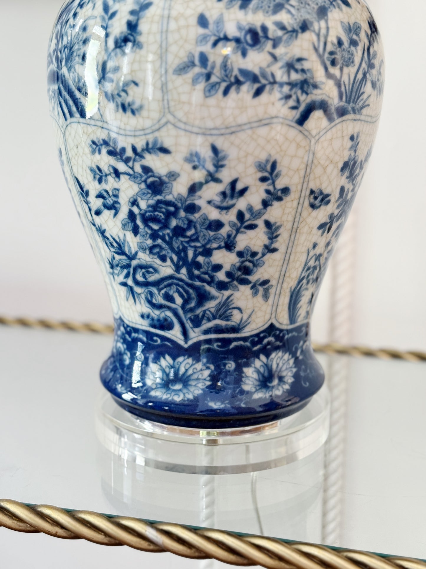 Blue & White Porcelain Vase Table Lamp