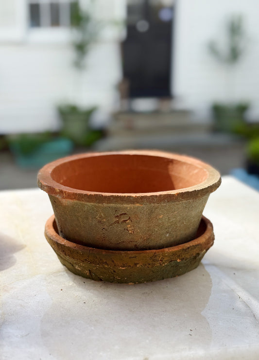 Rustic Terracotta Bulb Pot & Saucer - Antique Red