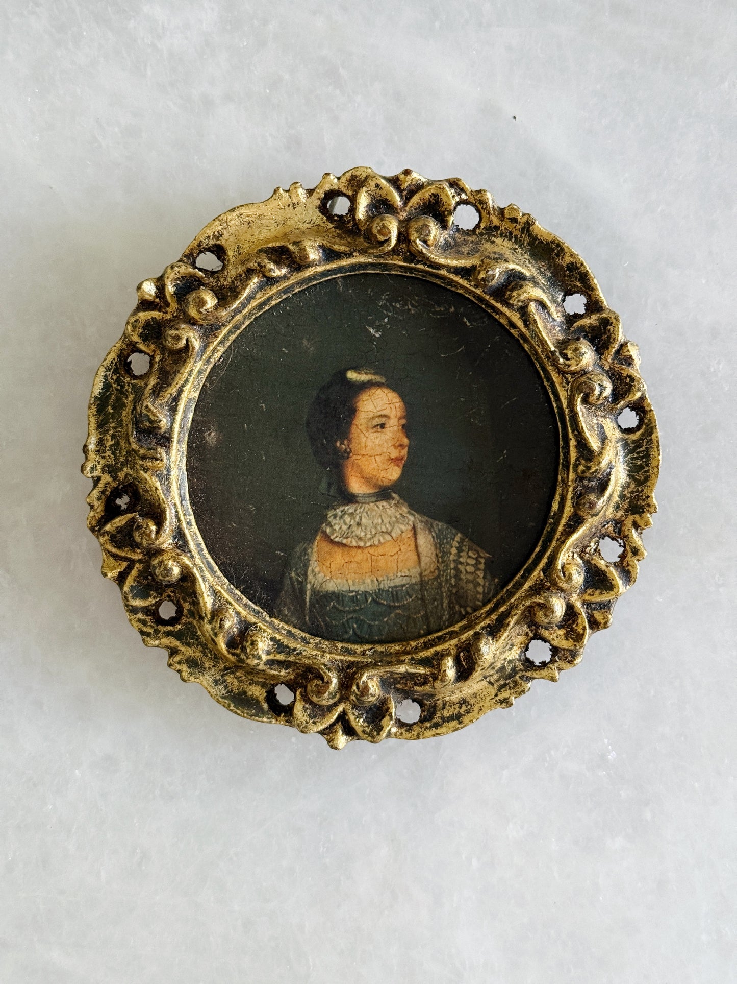 Vintage Florentine Style Round Portrait Wall Plaque