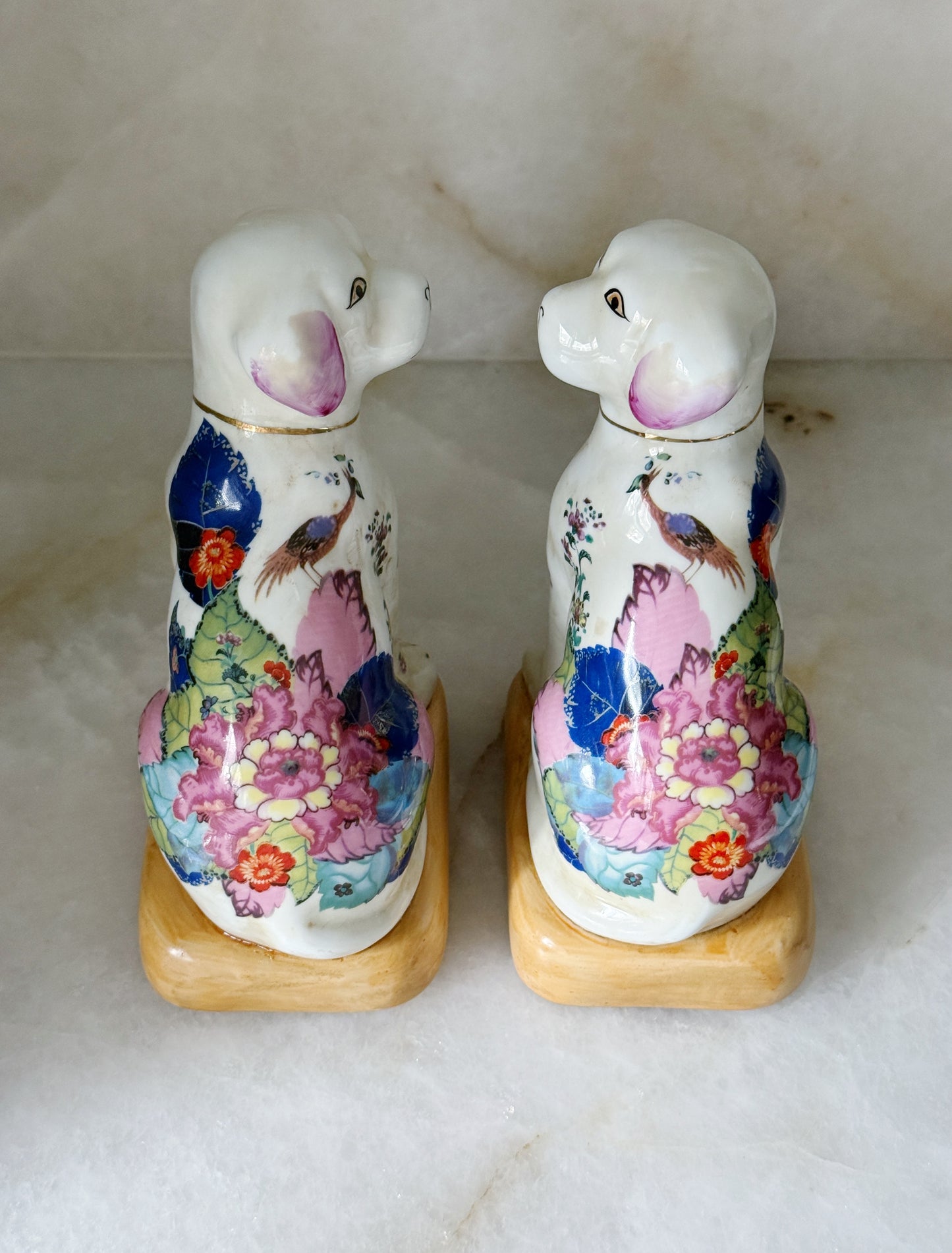 Porcelain Staffordshire-Inspired Dog Pair with Tobacco Leaf Motif