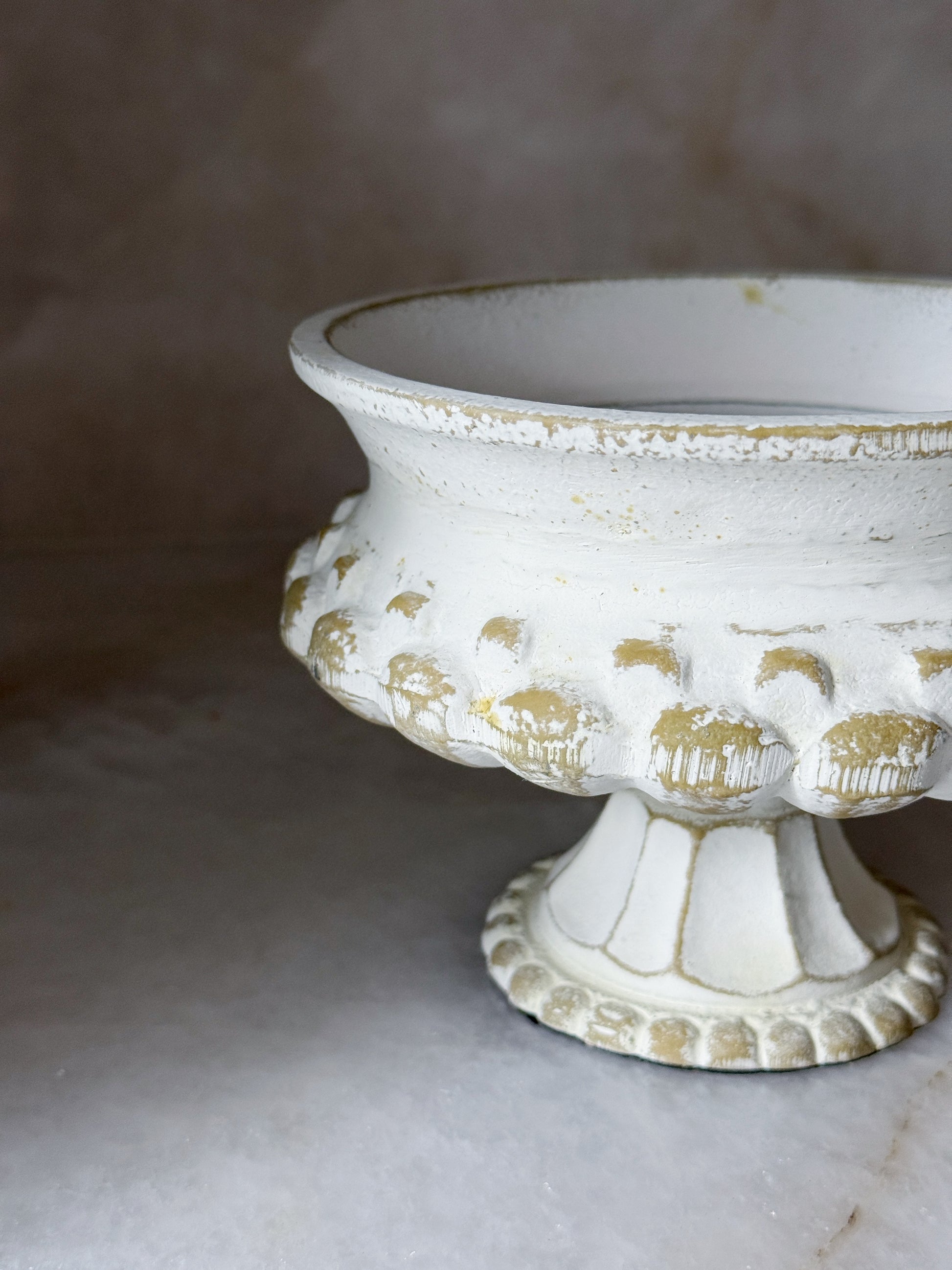 Small Garden Style Urn