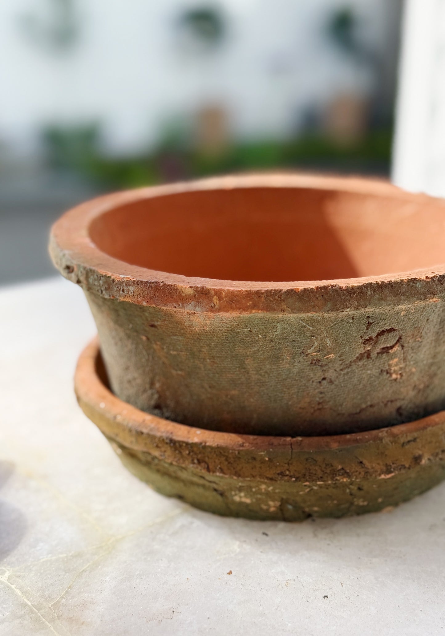 Rustic Terracotta Bulb Pot & Saucer - Antique Red