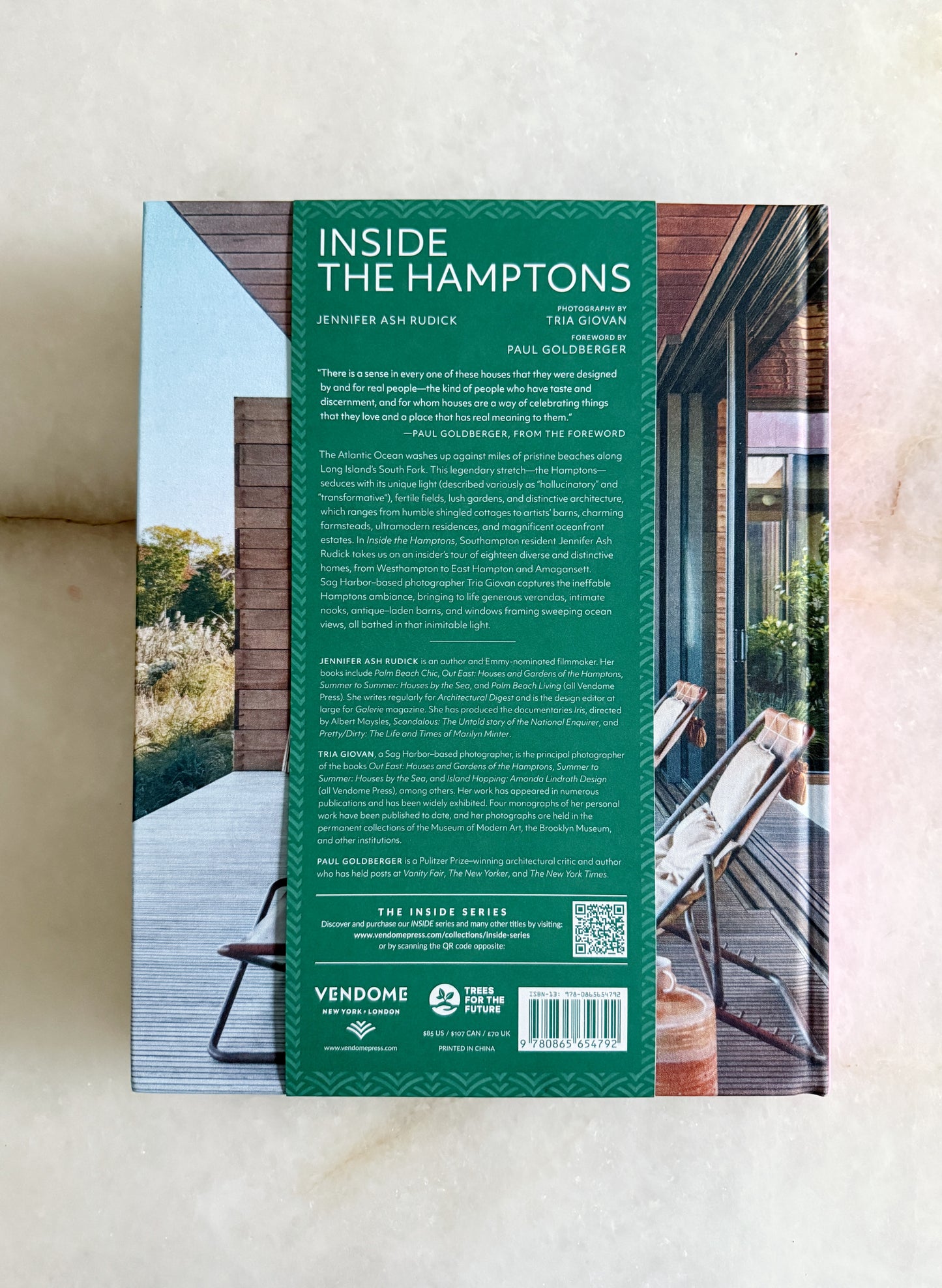 Inside the Hamptons: Luxury Coastal Homes, Interiors, Architecture & Gardens of the East End