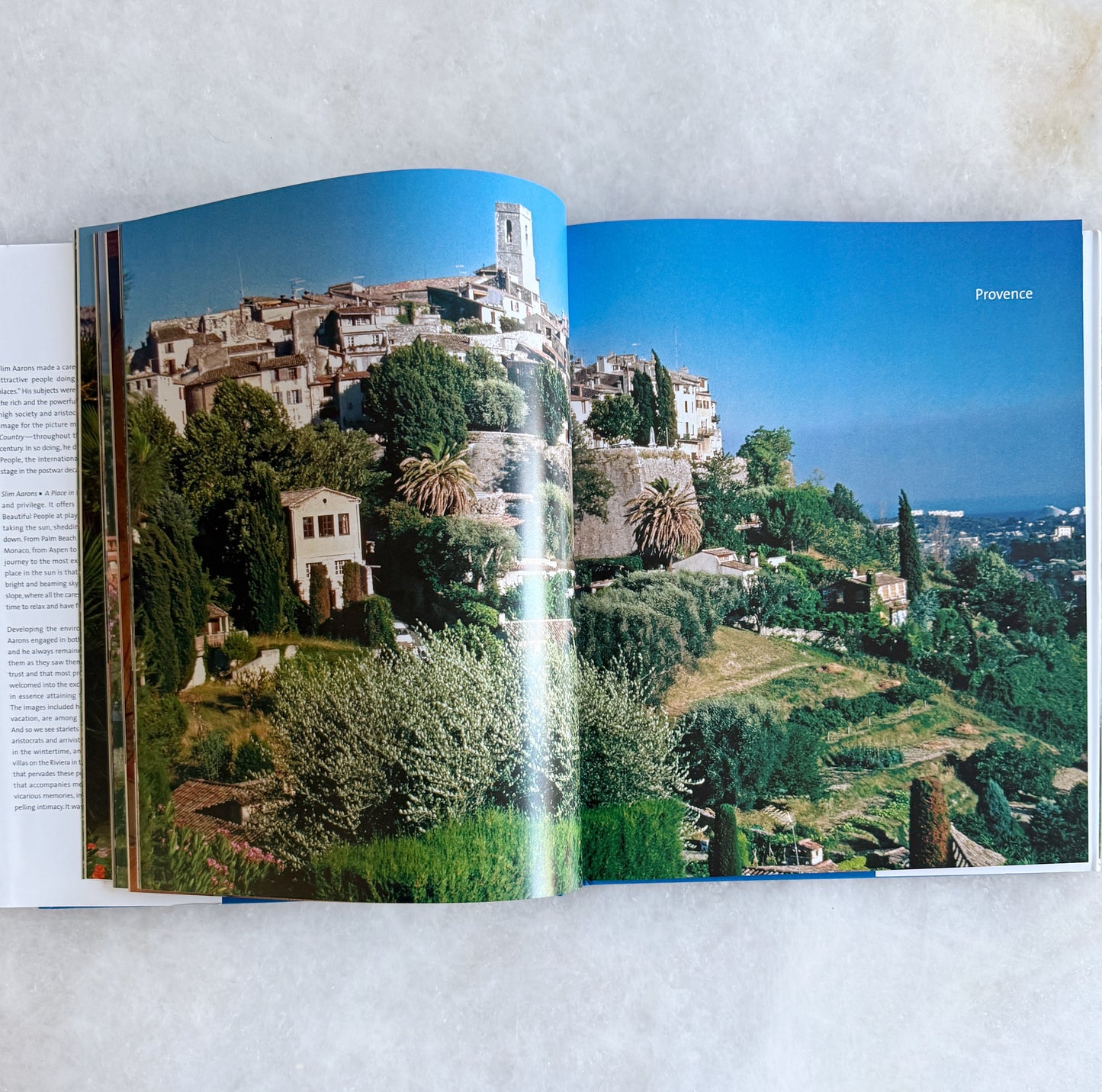 Slim Aarons: A Place in the Sun