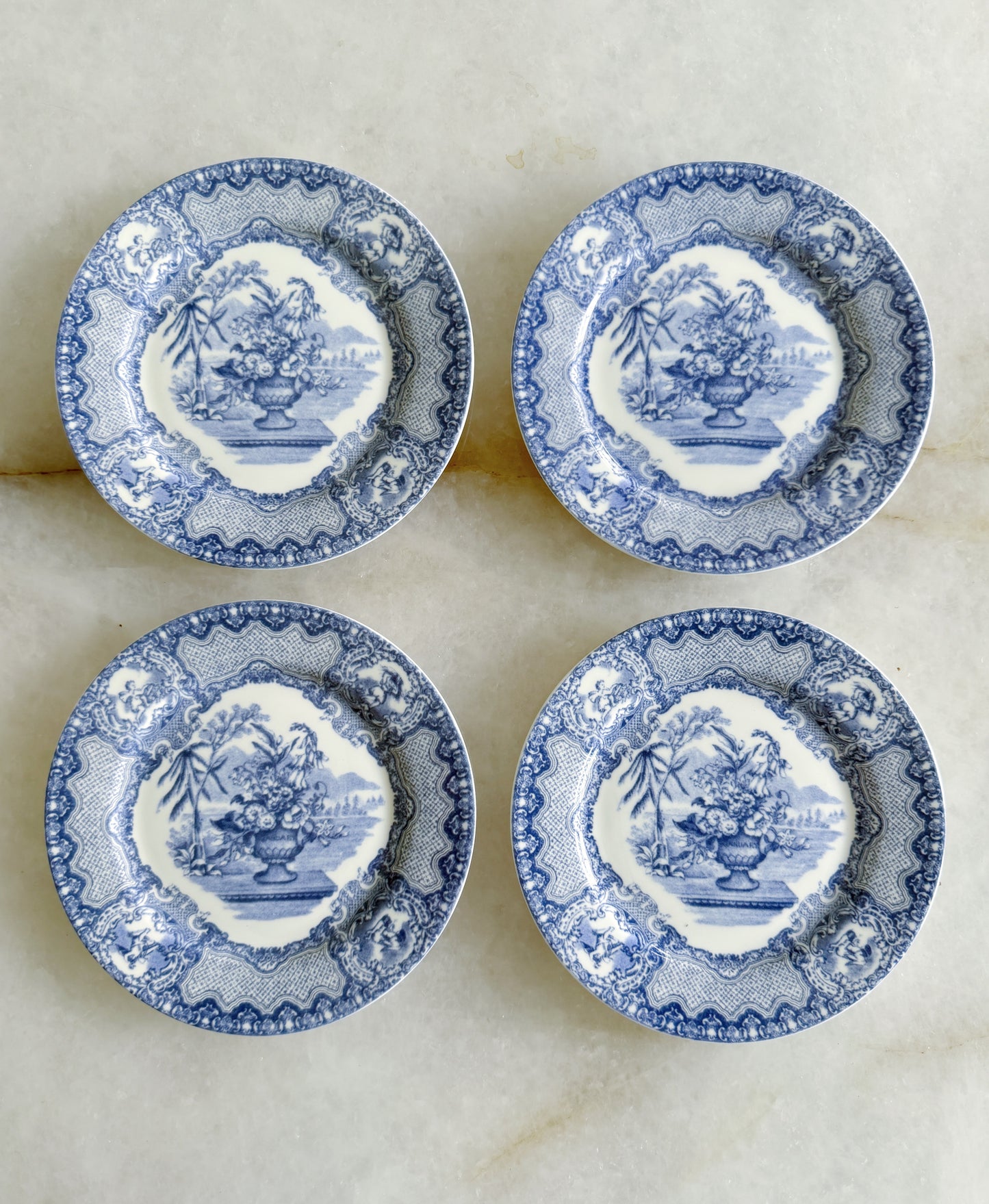 Classic Blue & White Dinnerware - Dinner Plates