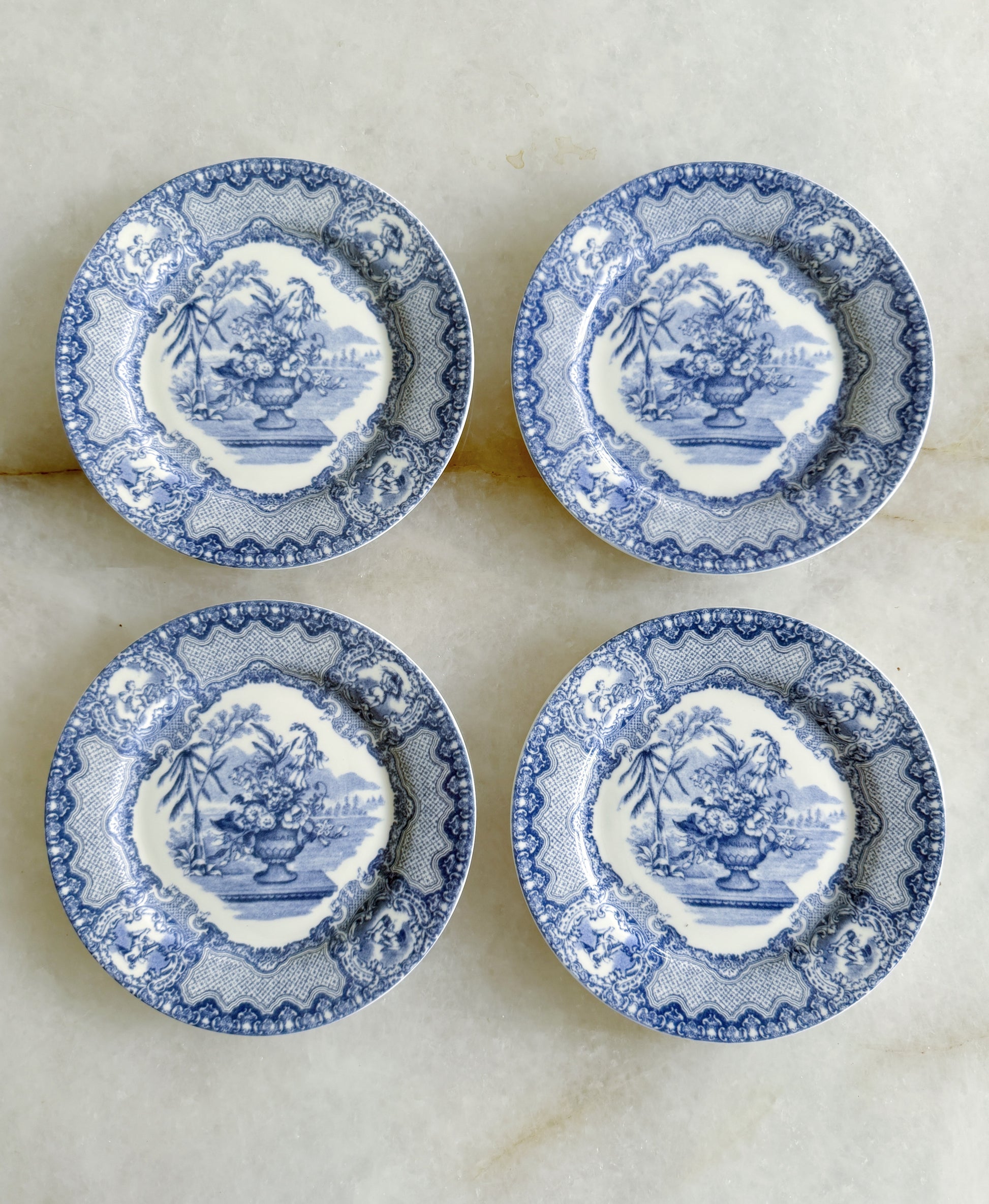 Classic Blue & White Dinnerware - Dinner Plates