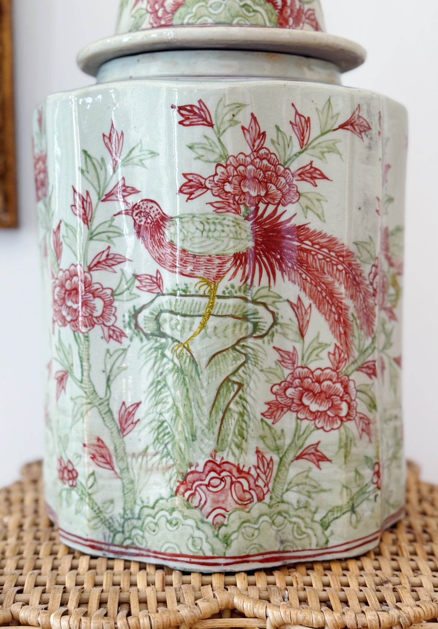 Blue and white large tea jar with bird design