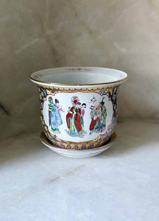 vintage famille rose planter with mille fleur design 